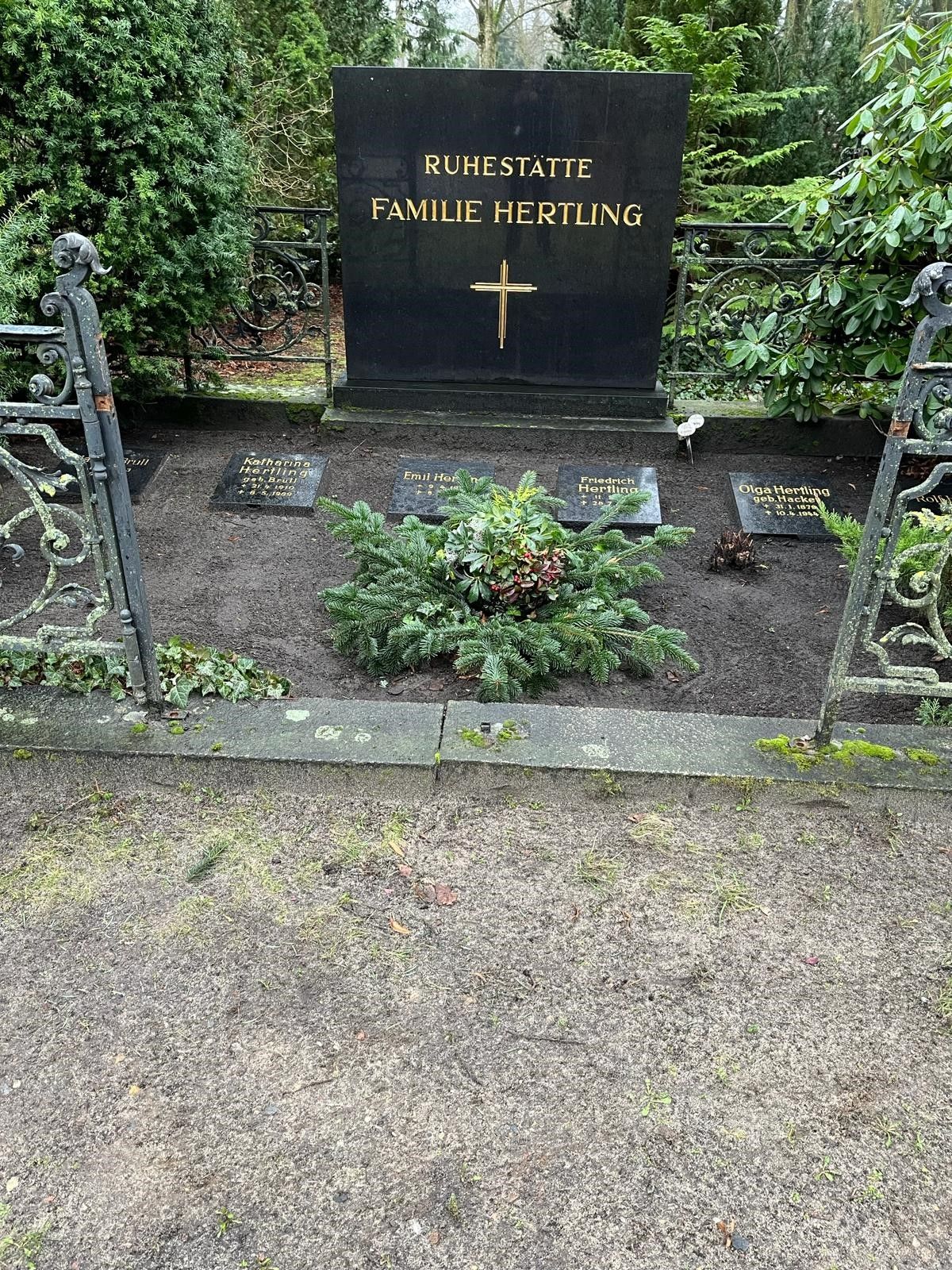 Diebstahl auf dem Friedhof